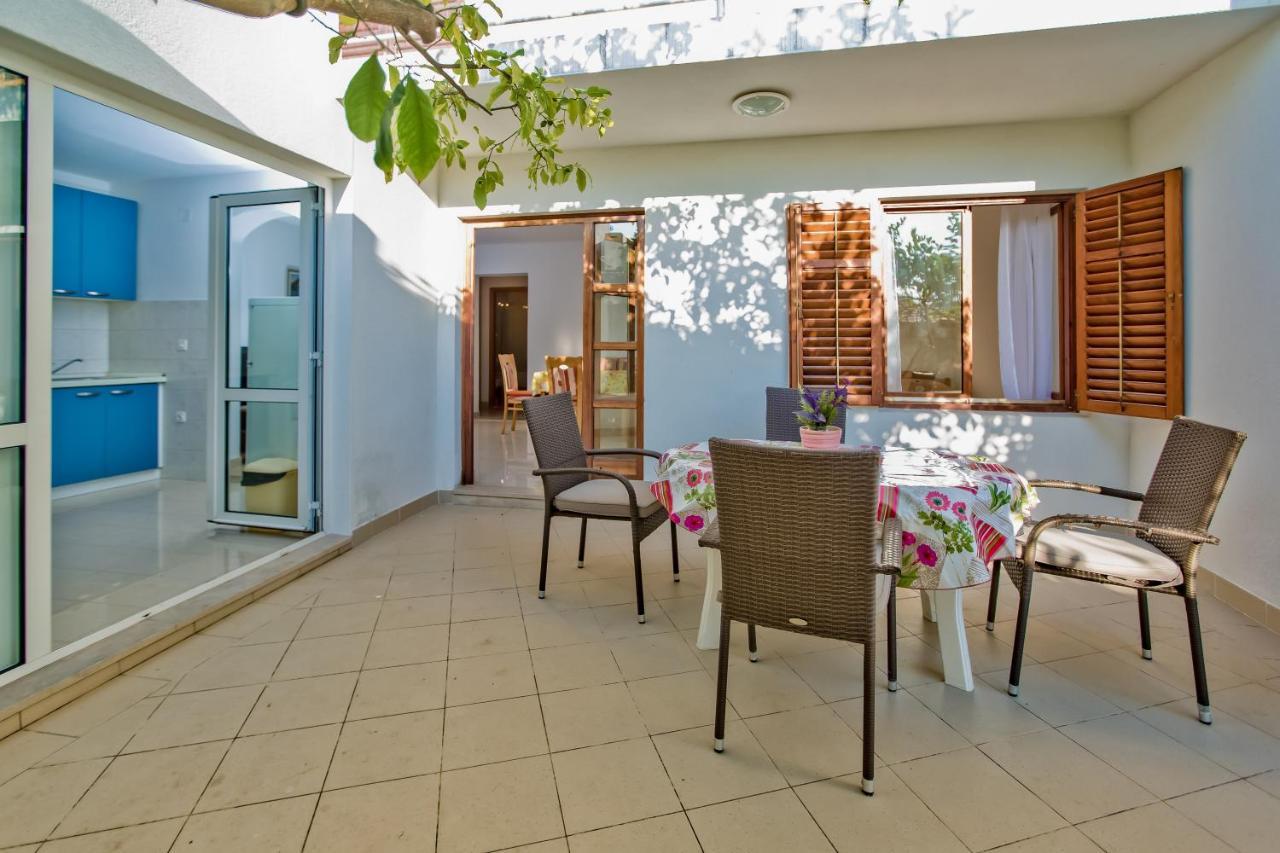 Appartement Lucija